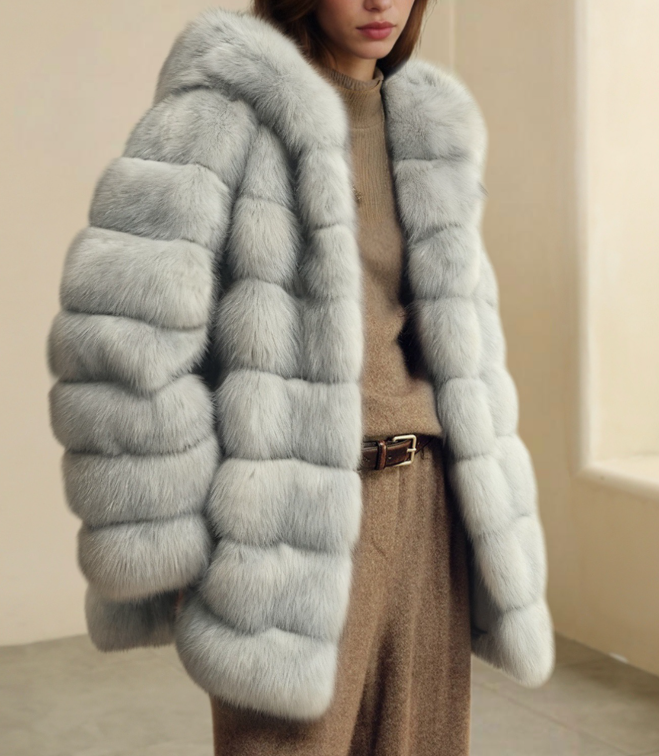 layered faux fur jacket with relaxed fit – DESLA