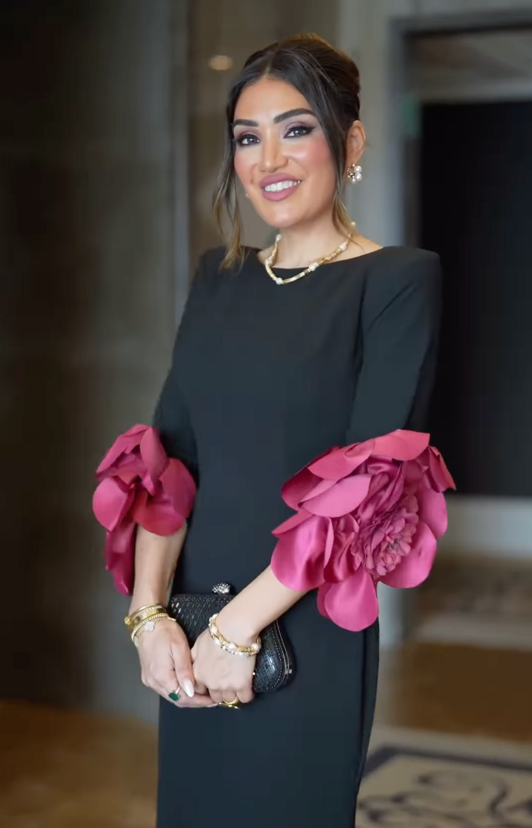 Black column dress with flowered sleeves - LIVIA