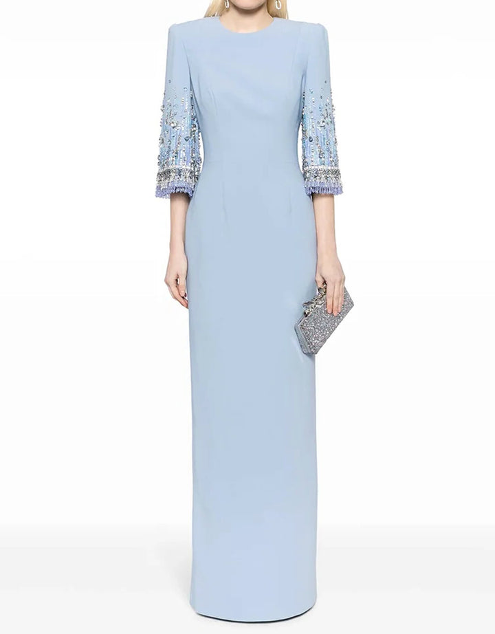 robe cache-cœur à manches trois-quarts avec revers à sequins et appliqué floral – ALINA 