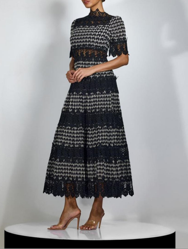 lace panel midi dress with scalloped hem – CELINECI