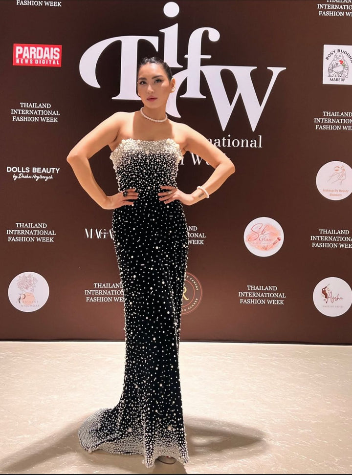 strapless column gown with pearl and crystal embellishments – AUROQSU