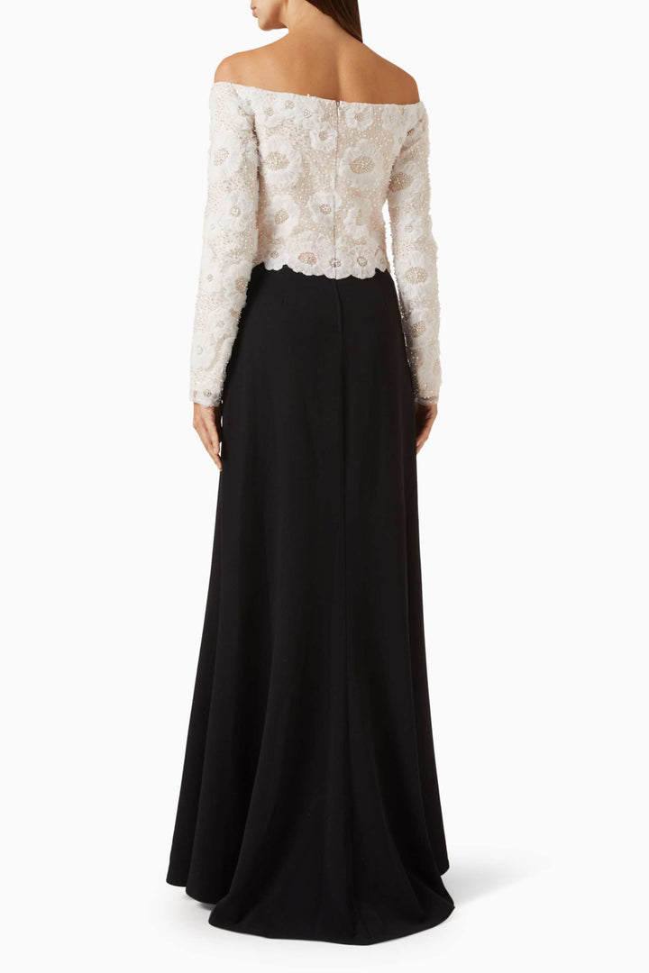 Off-shoulder gown with embroidered lace bodice – NOIRE