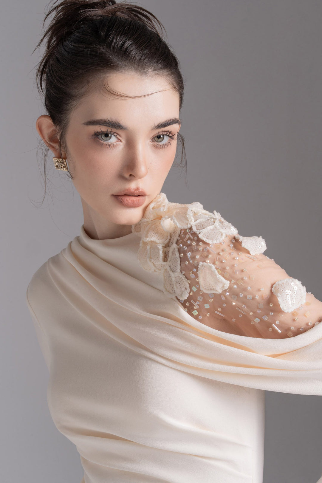 Asymmetric embellished shoulder gown – NOCTURNE