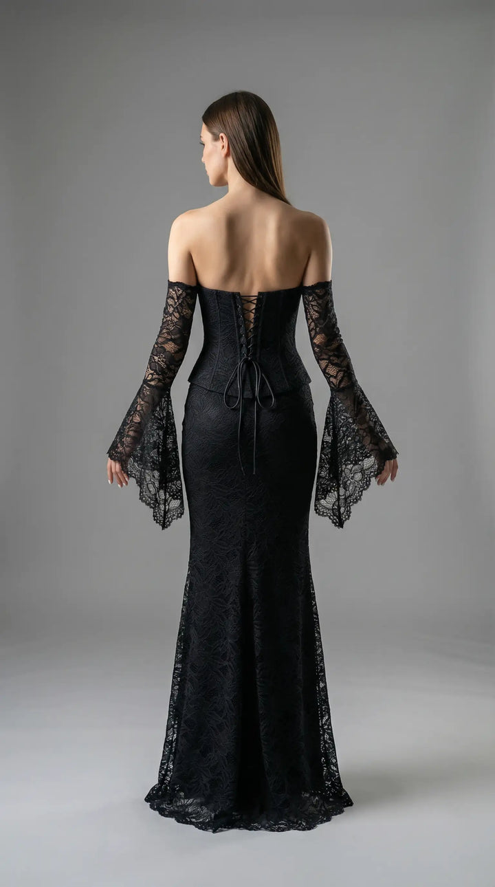Mermaid-style evening dress with a corset-embellished bodice 2471 - SILSA