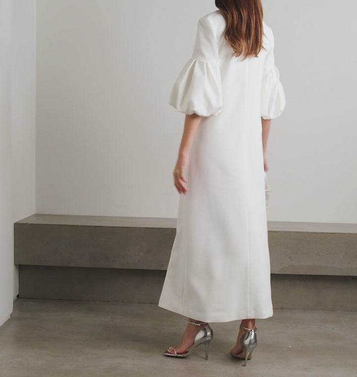 Puff-sleeve gown with pearl shoulder detail – Oljen