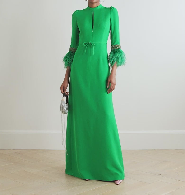 feather-trim slit-cuff gown – Tojen