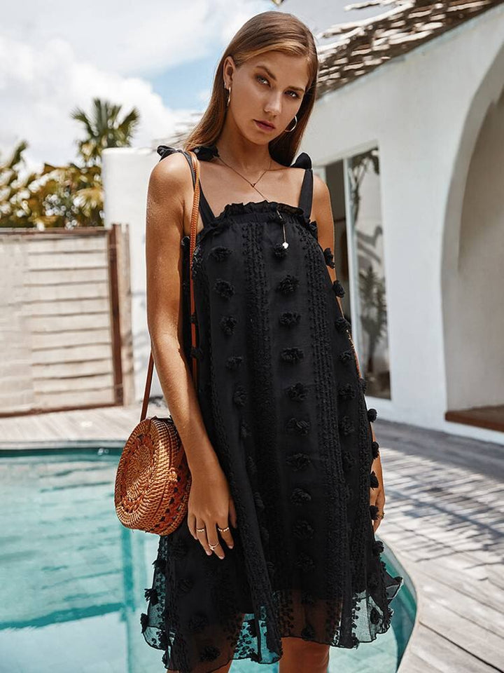 halter neck maxi dress with textured appliqué – Aaseok