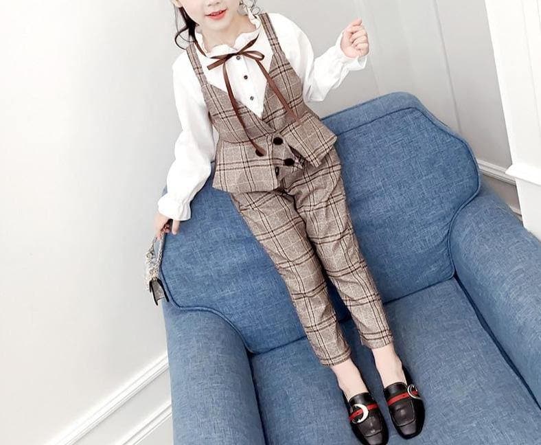 Firyali - missodd.com
